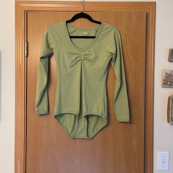 Arq Paloma Bodysuit in Pistachio - Picture 3 of 12